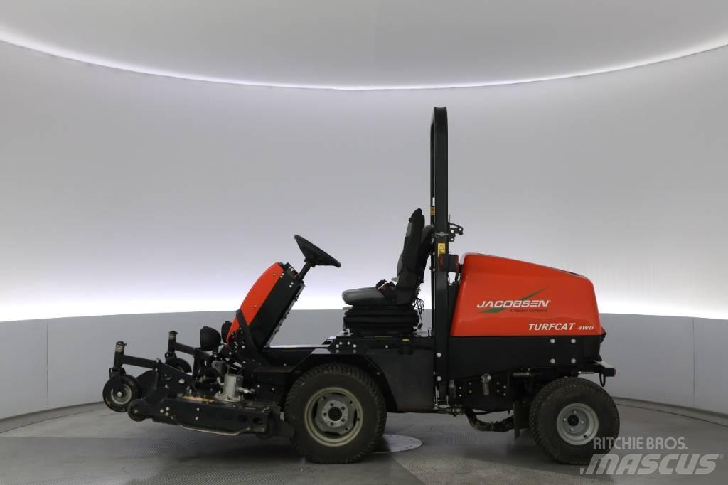 Jacobsen Turfcat 骑乘式割草机
