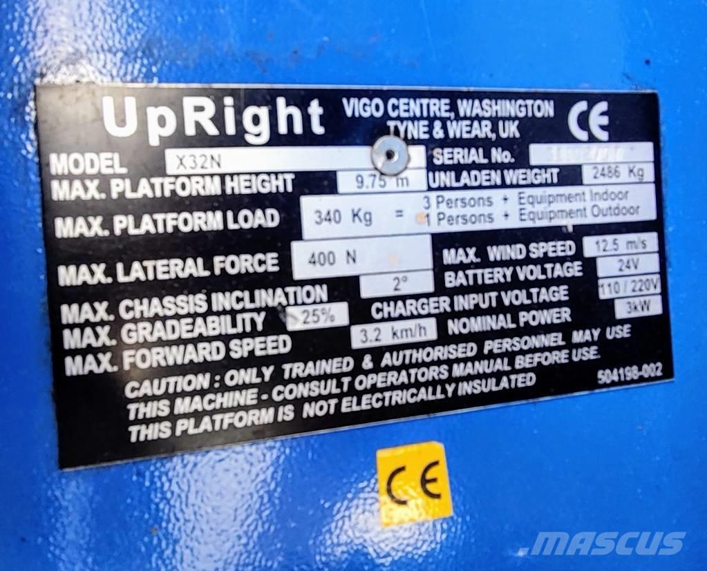 UpRight X32N 剪叉式升降机