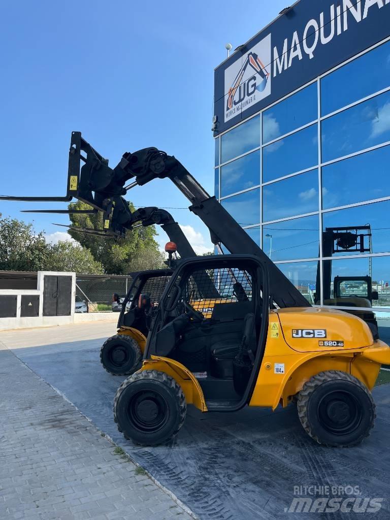 JCB 520-40 伸缩臂叉装车|叉装车