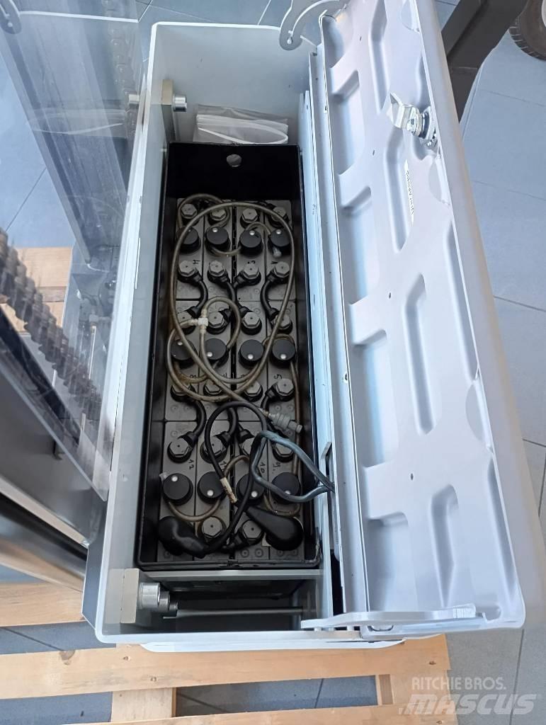 UniCarriers PS 125 行走式堆垛机