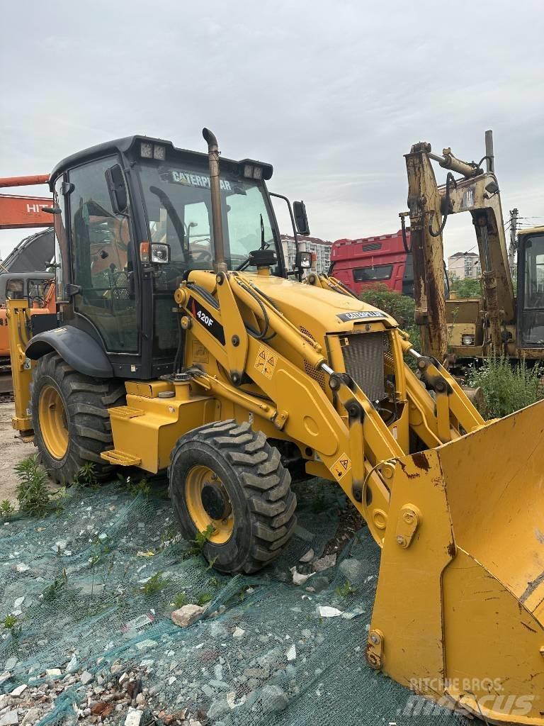 CAT 420 F 反铲装载机