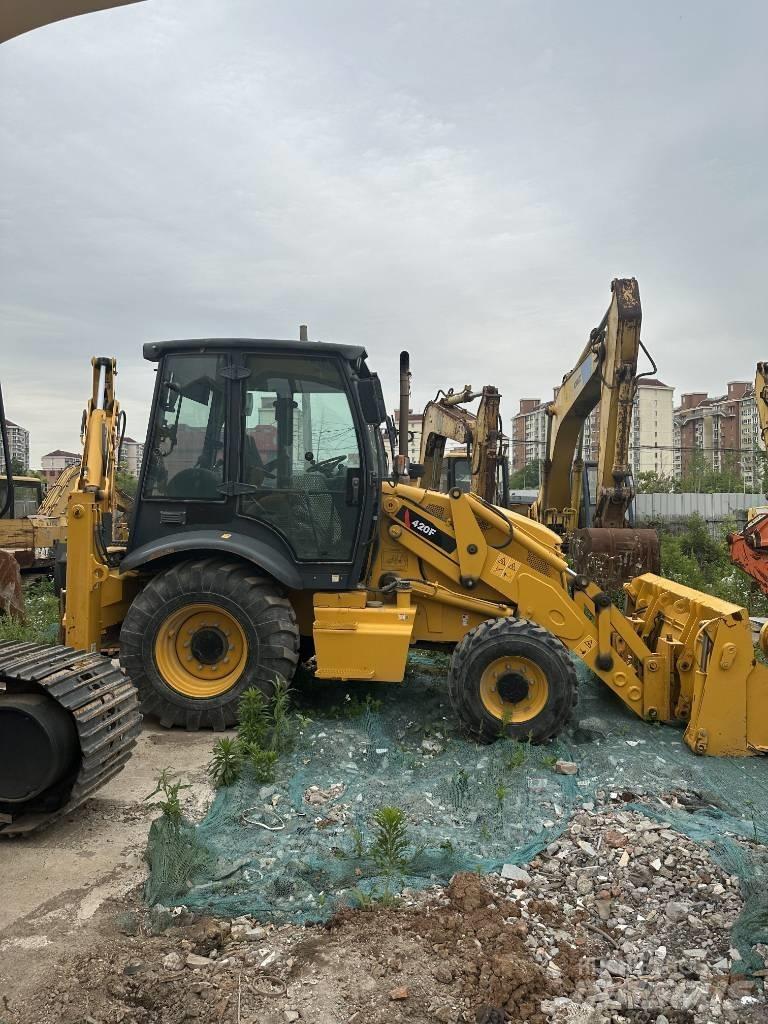 CAT 420 F 反铲装载机