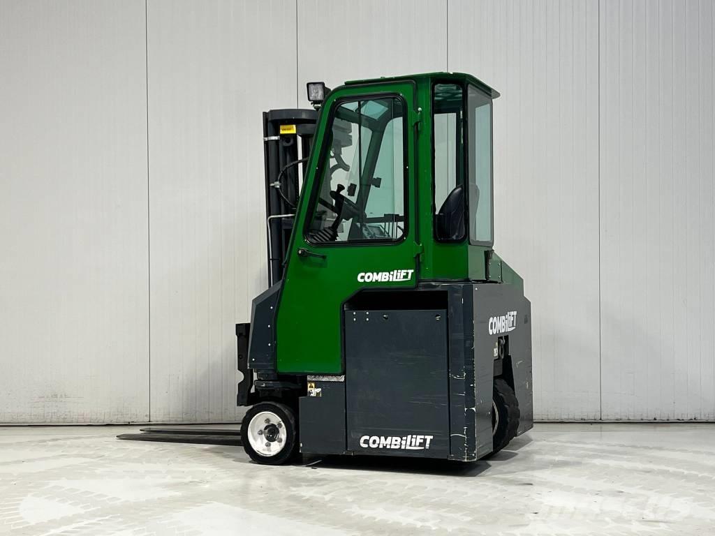 Combilift CBE2500 四轮前移式叉车