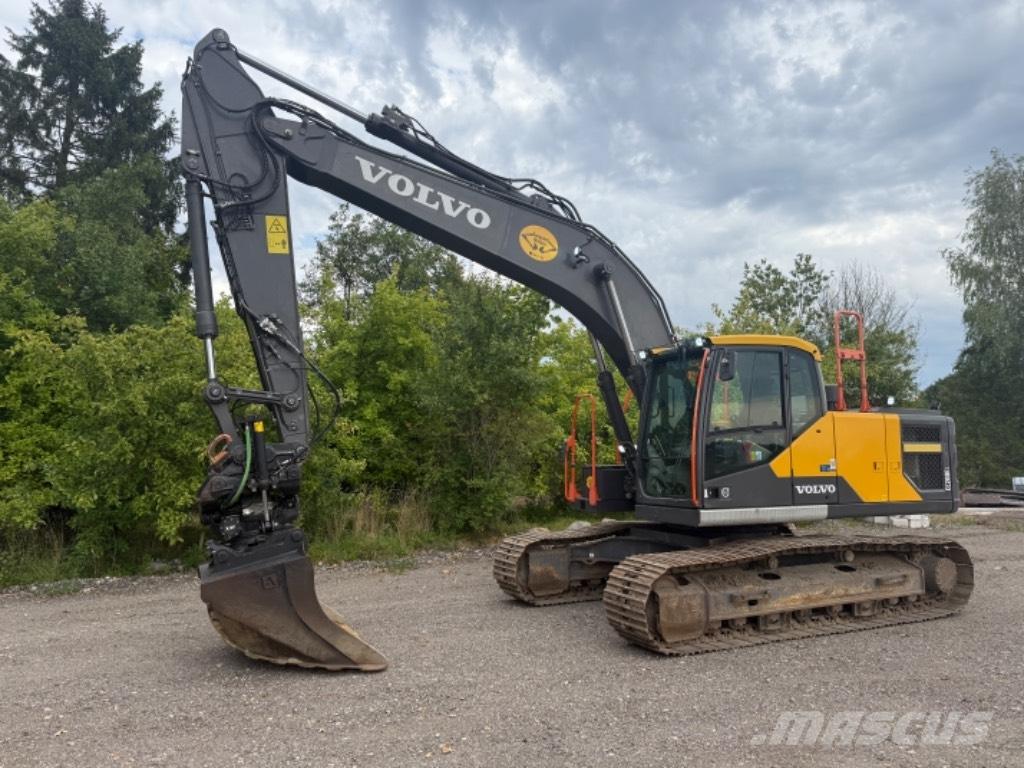 Volvo EC 220 EL 履带挖掘机