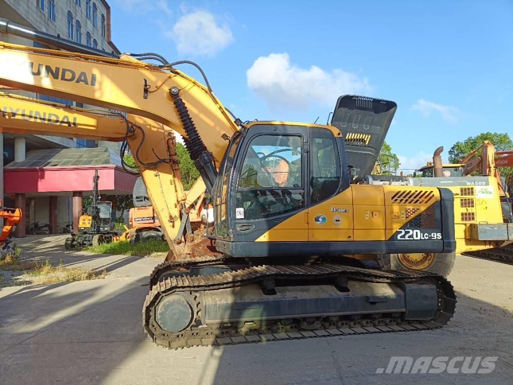 Hyundai R220LC-9S 履带挖掘机