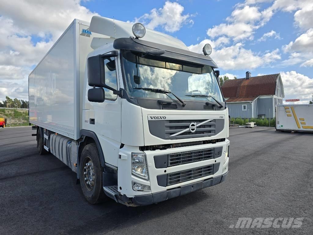 Volvo FM 380 厢式货车