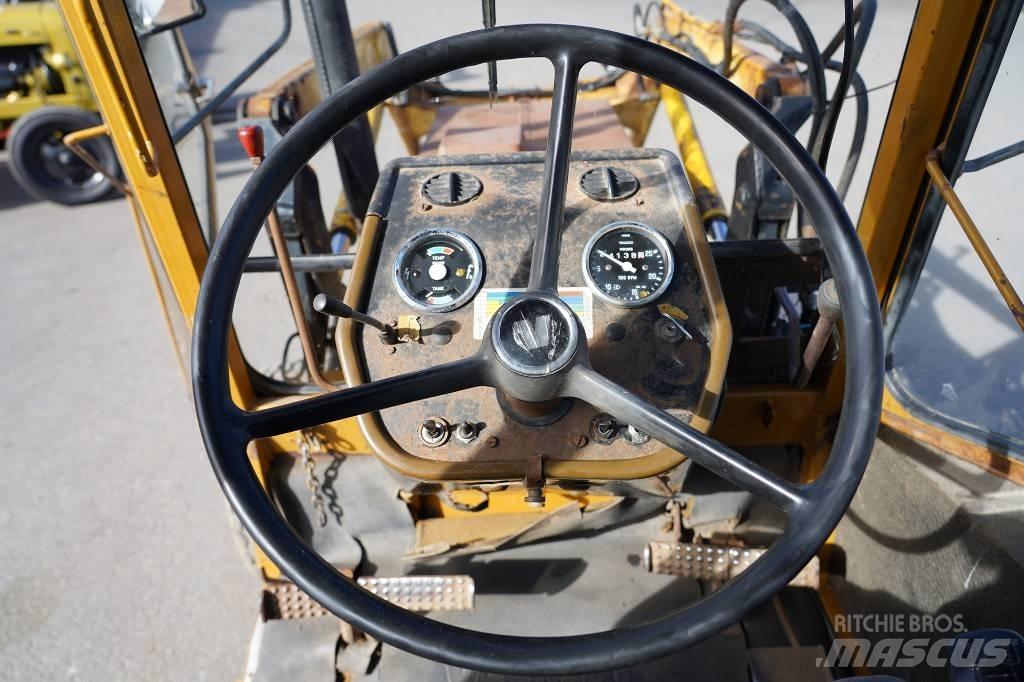 Valmet 502 拖拉机/农用车