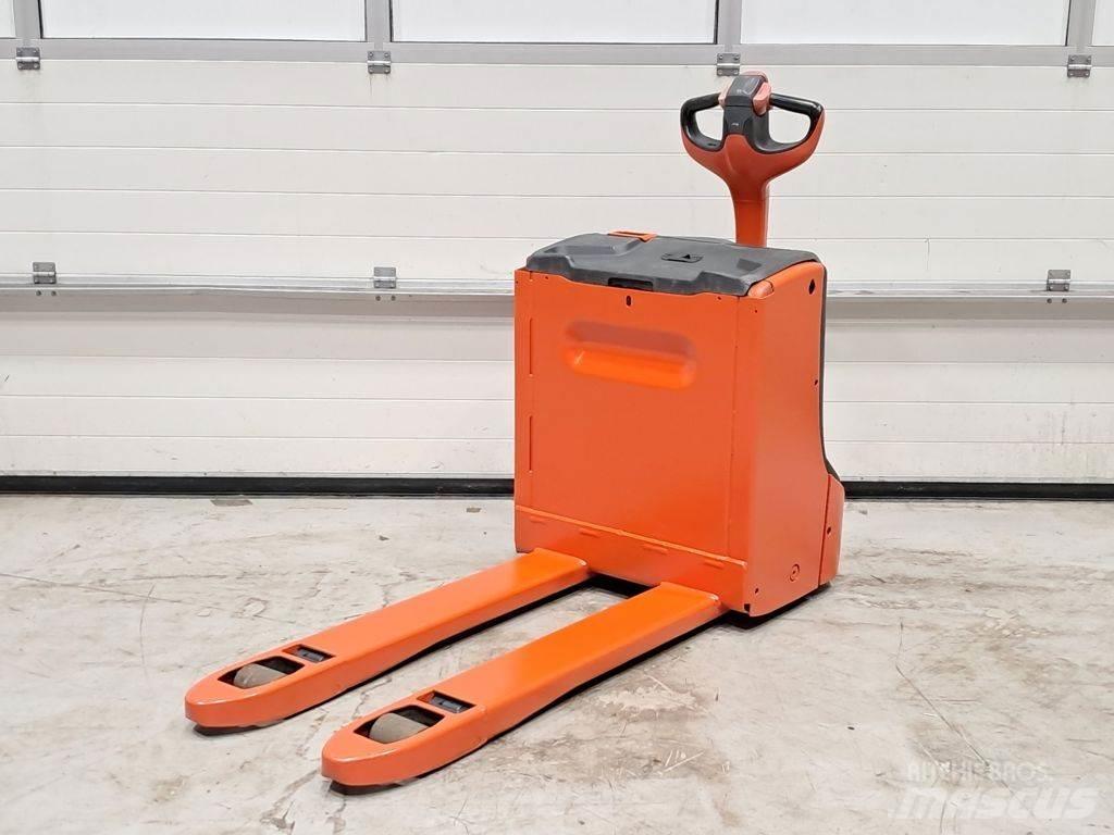 Linde T16 手摇升降机