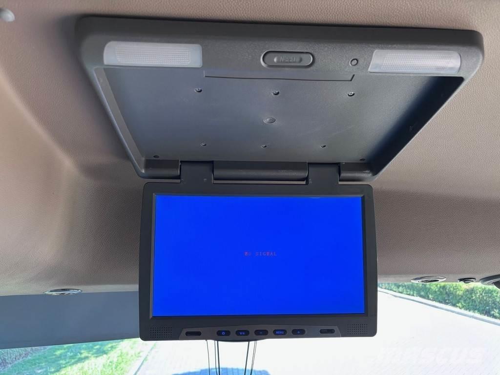 Iveco UNVI Compa 长途公共汽车