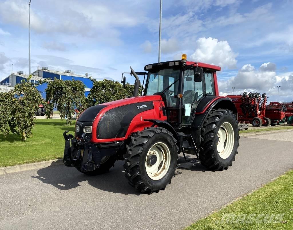 Valtra T 131 拖拉机/农用车