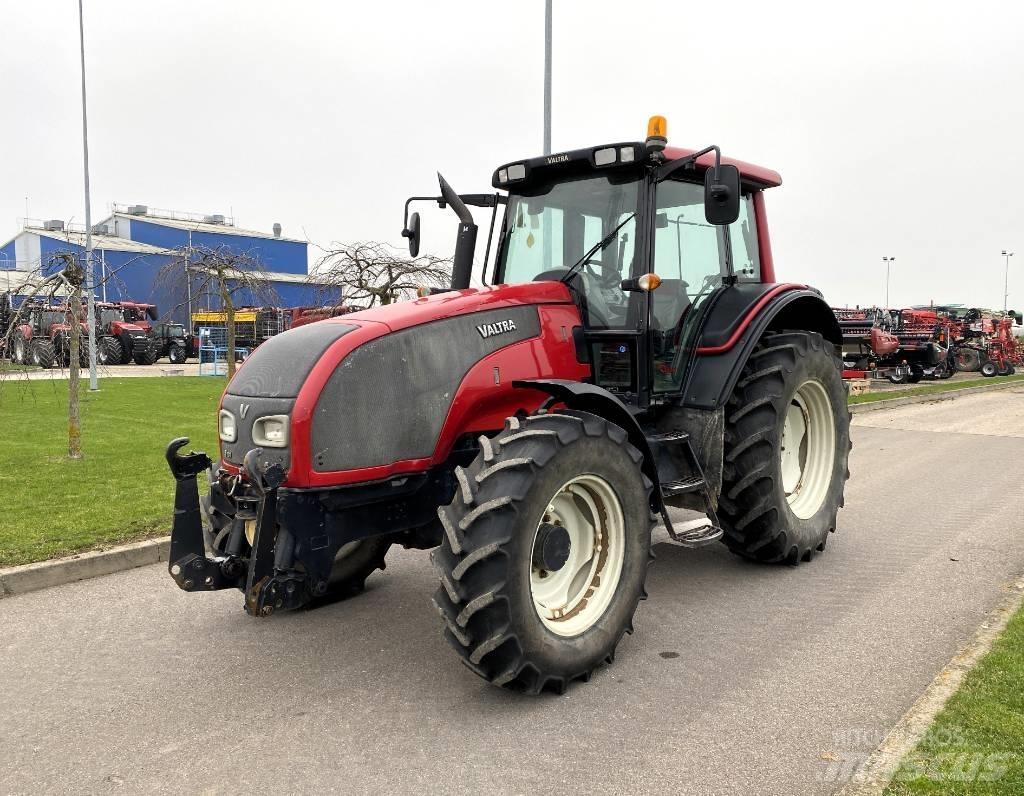 Valtra T 131 拖拉机/农用车