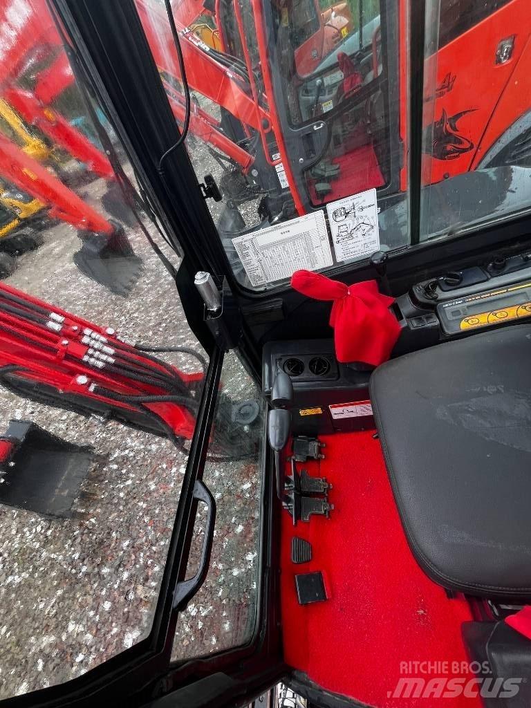 Kubota U 35-3 小型挖掘机