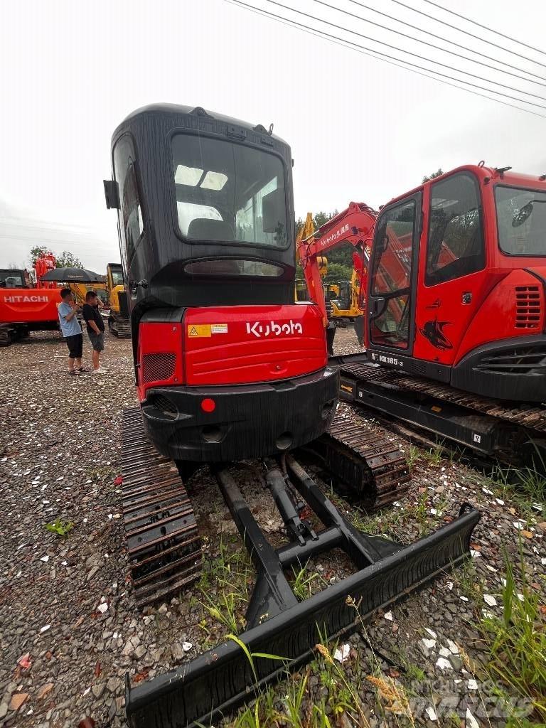 Kubota U 35-3 小型挖掘机