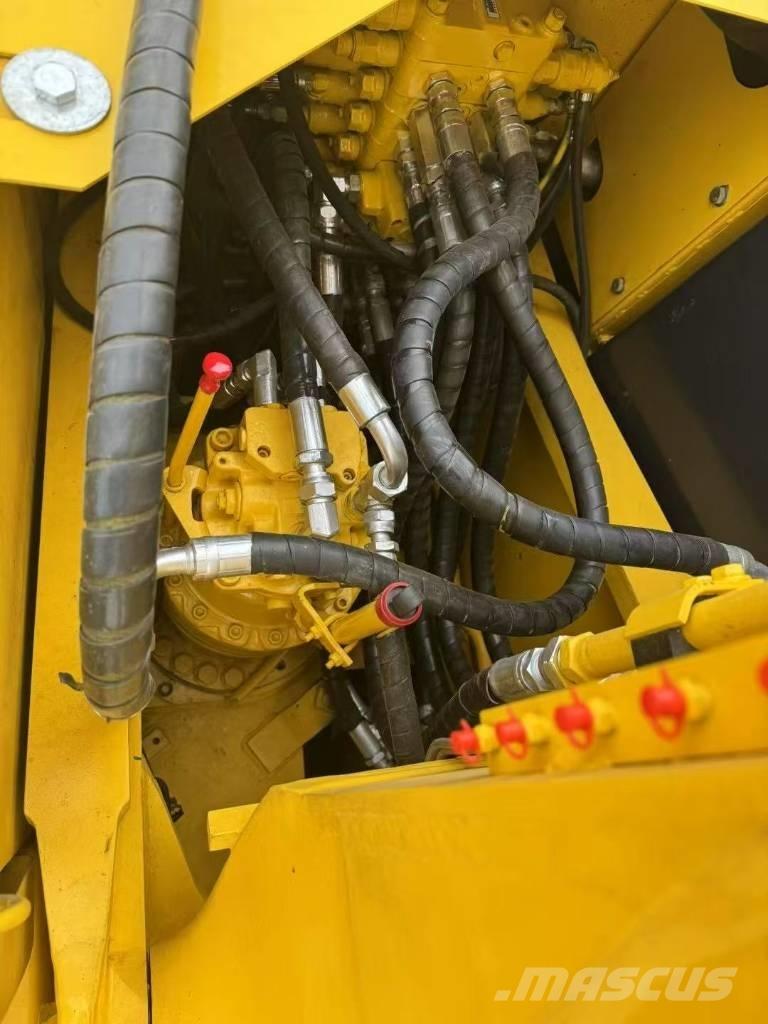 Komatsu 160-7 履带挖掘机