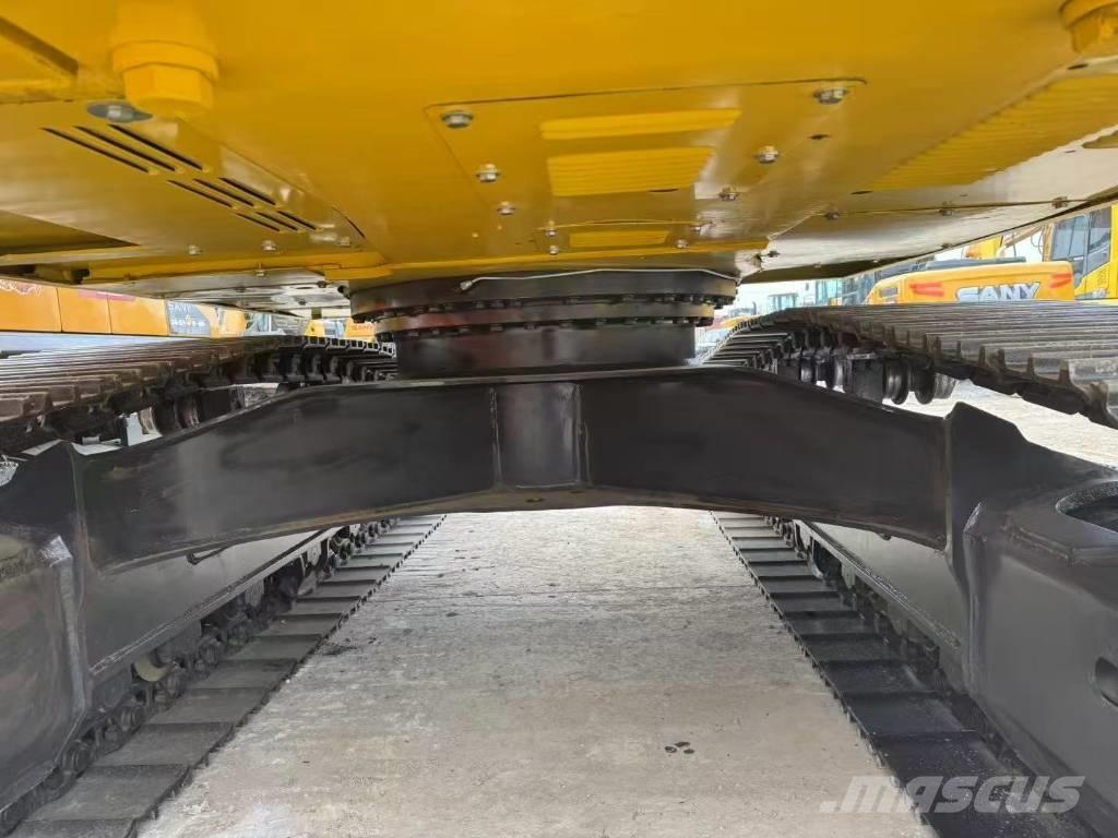 Komatsu 160-7 履带挖掘机