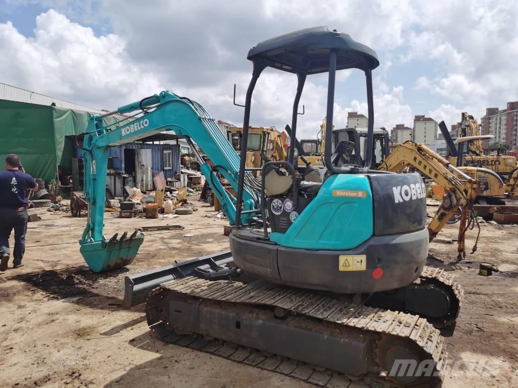 Kubota U30 小型挖掘机