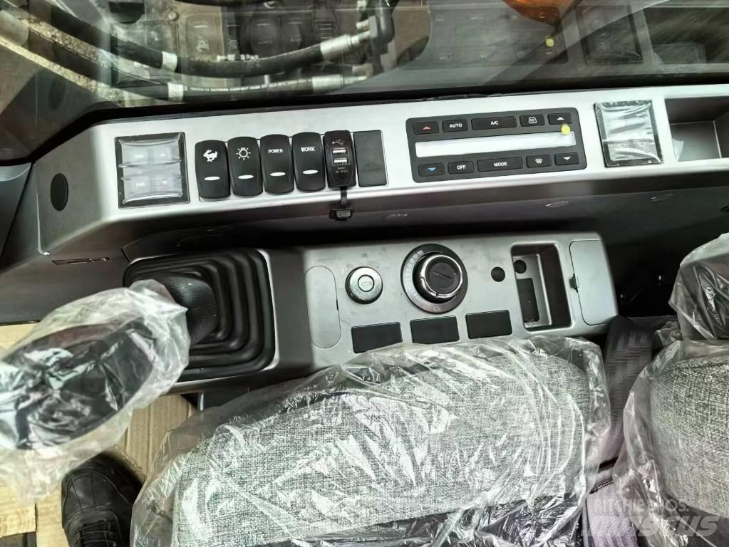 Doosan DX215 履带挖掘机