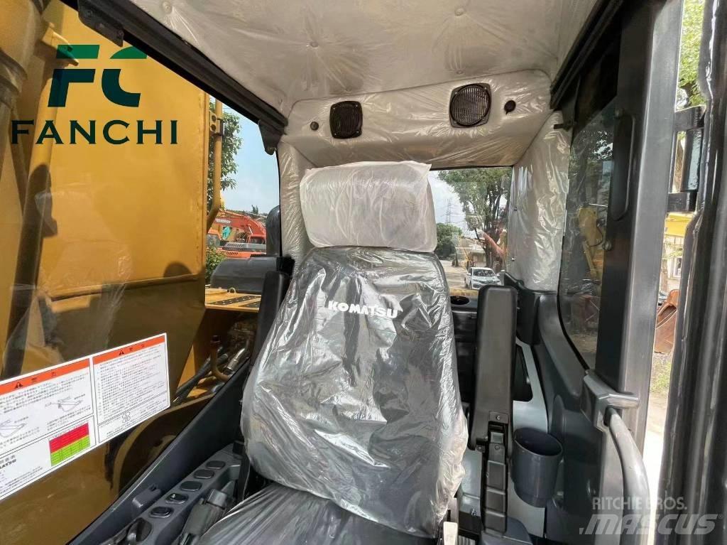 Komatsu PC 200-6 中型挖掘机