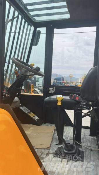JCB 926 越野叉车|叉装车