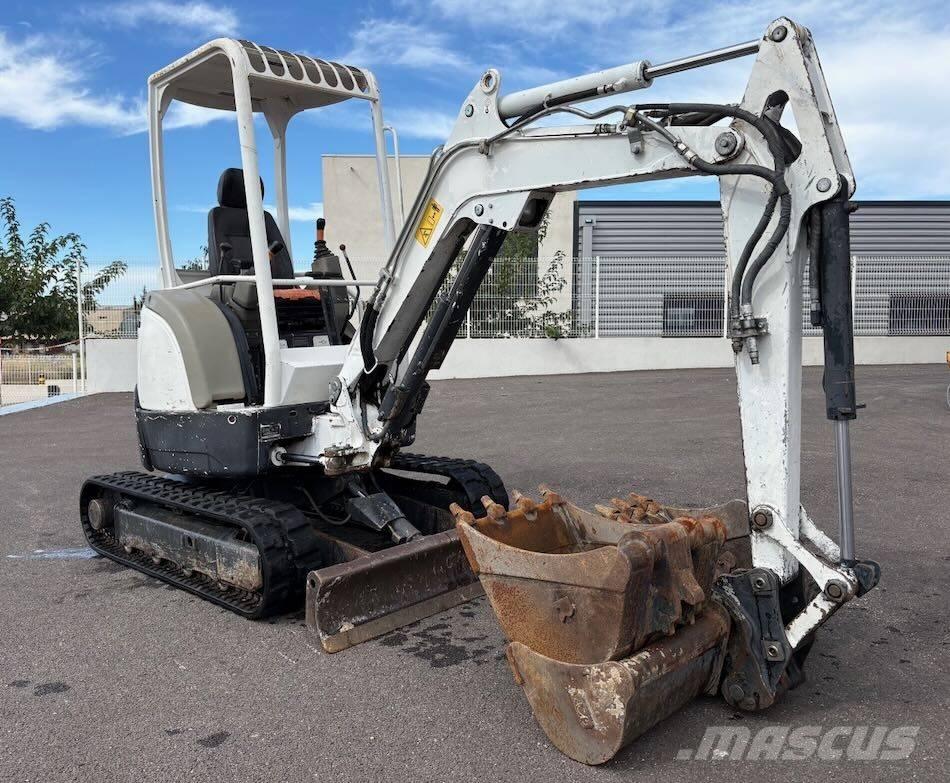 Yanmar Vio 20-4 小型挖掘机