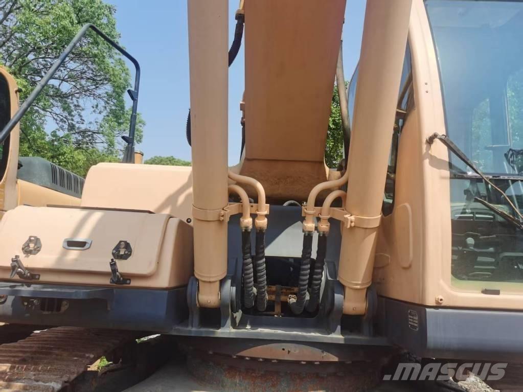 Hyundai R305LC-9T 履带挖掘机