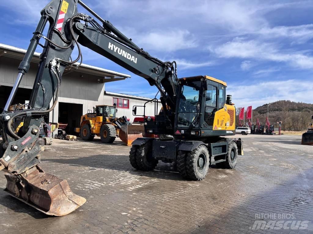 Hyundai HX 170ACR 轮式挖掘机