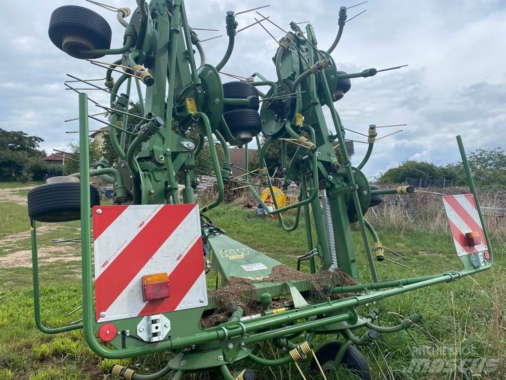 Krone KW 8.82/8 犁耙和摊草机