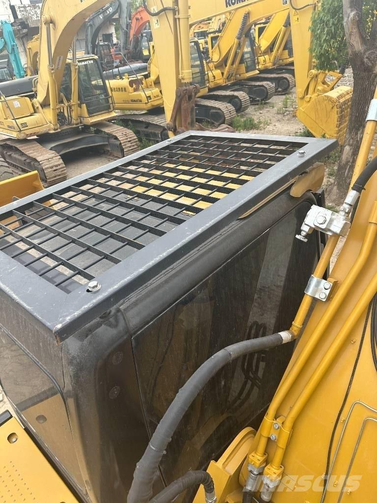 CAT CAT330D 中型挖掘机
