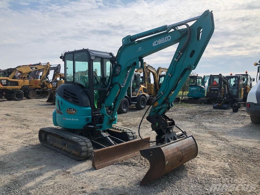 Kobelco SK 35 SR-6E 小型挖掘机