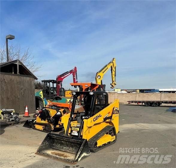 Gehl RT105 滑移装载机
