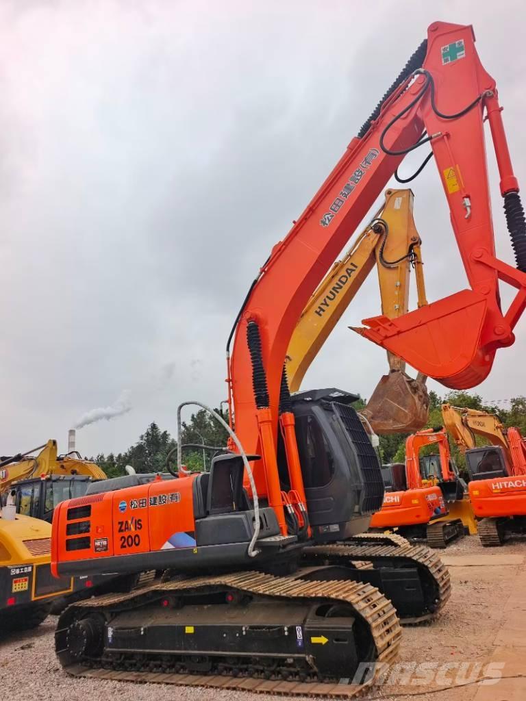 Hitachi 200-3G 履带挖掘机