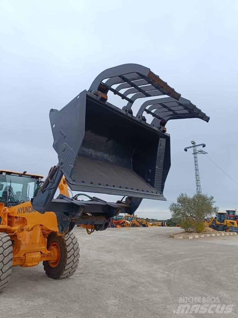 Hyundai HL 955 XT 轮式装载机