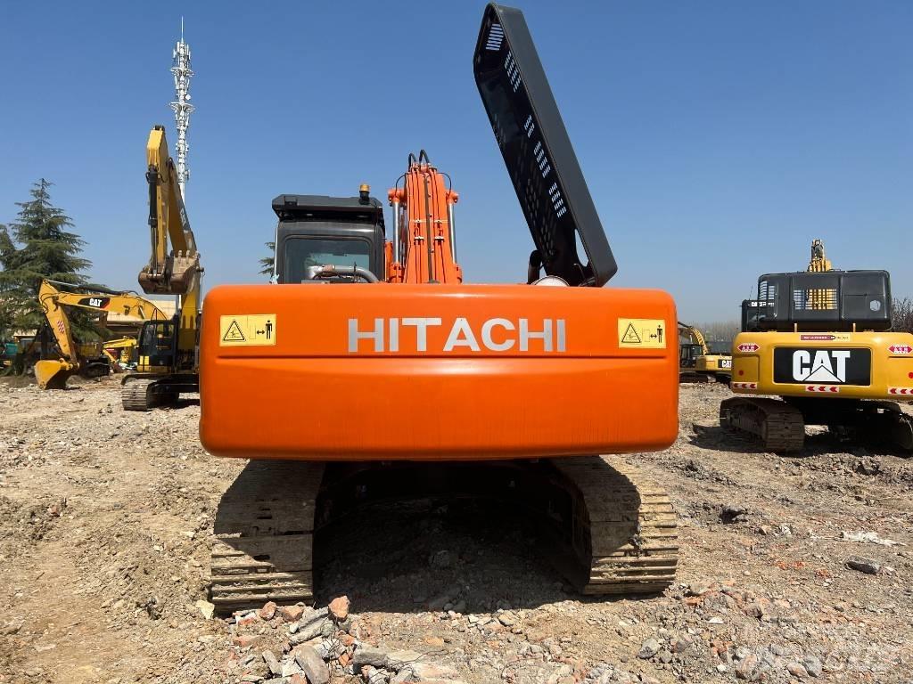 Hitachi ZX 240 履带挖掘机