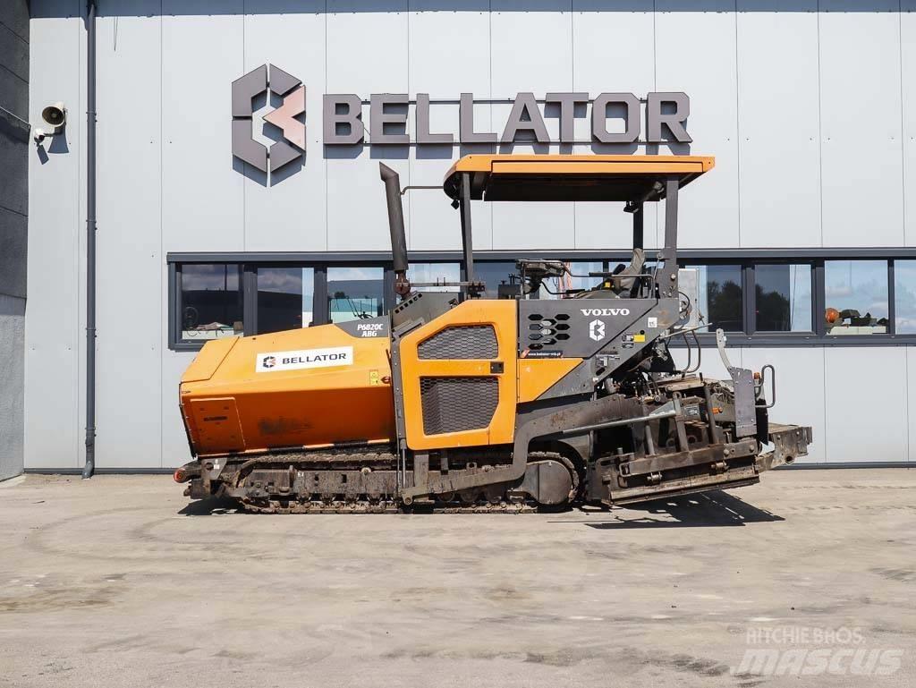 Volvo ABG P6820C 沥青摊铺机