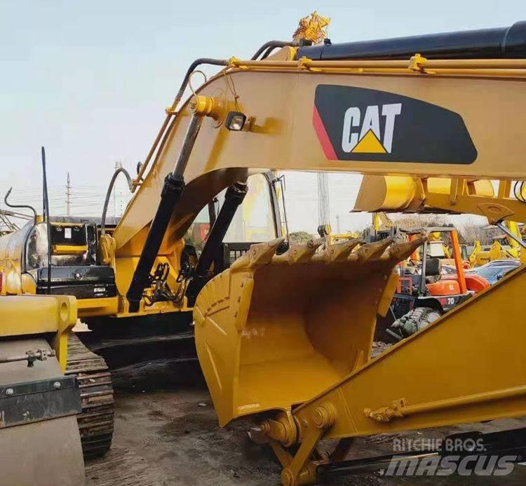 CAT 320 D 履带挖掘机