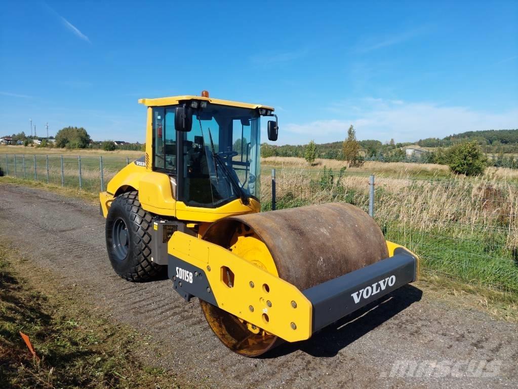 Volvo SD 115 B 单轮压路机