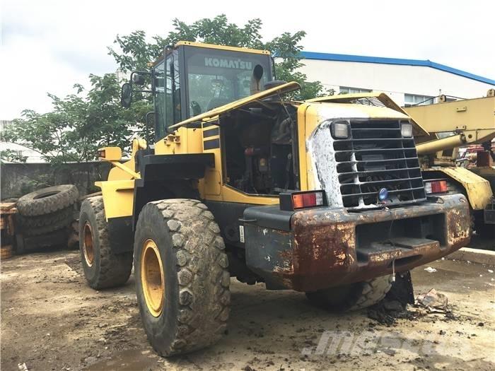 Komatsu WA 320-5 轮式装载机