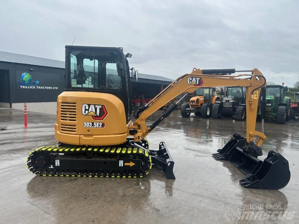 CAT 303.5 E CR 小型挖掘机