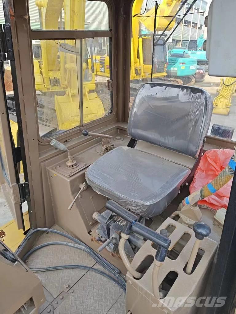 CAT D 6 G 履带式推土机
