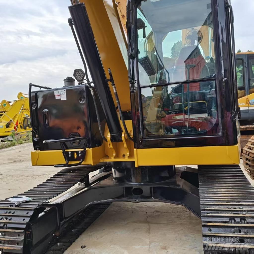 CAT 307.5 小型挖掘机