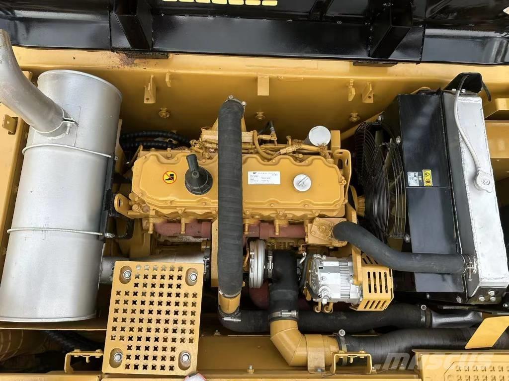 CAT 325 C L 履带挖掘机