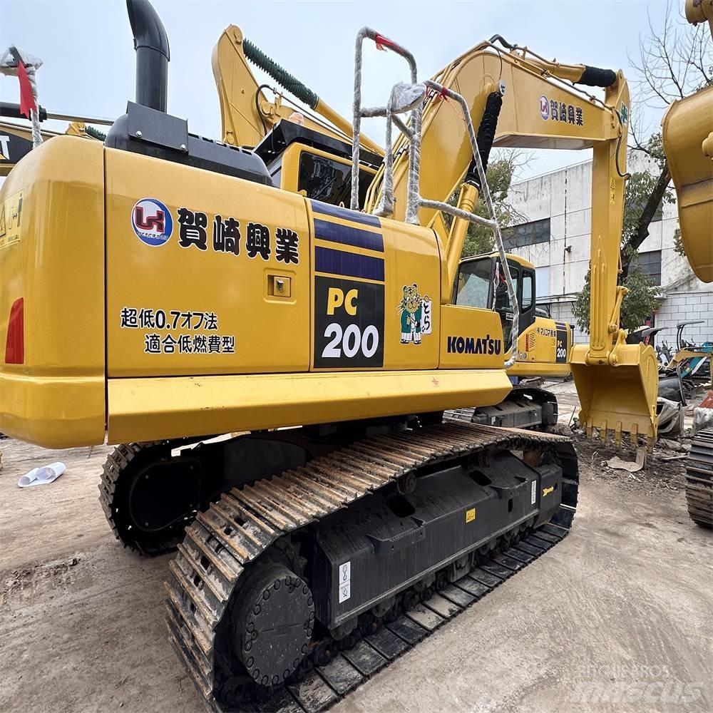 Komatsu PC 200 履带挖掘机