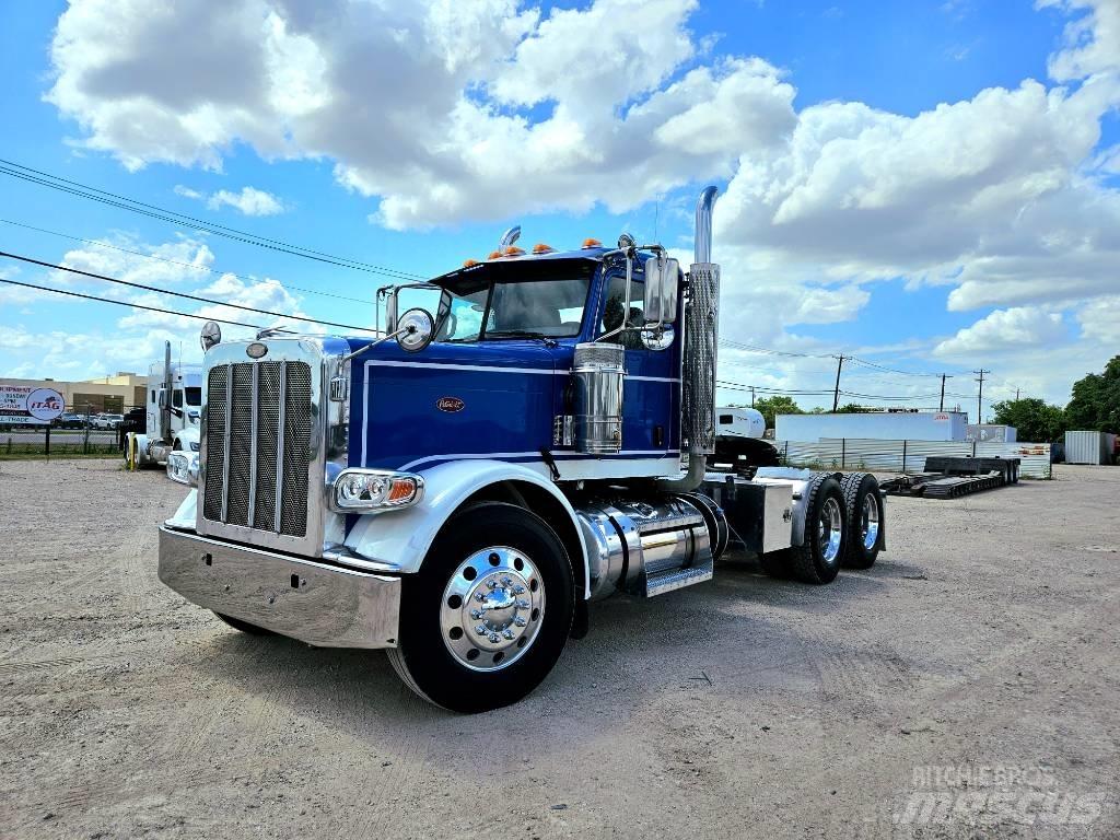 Peterbilt X15 牵引车