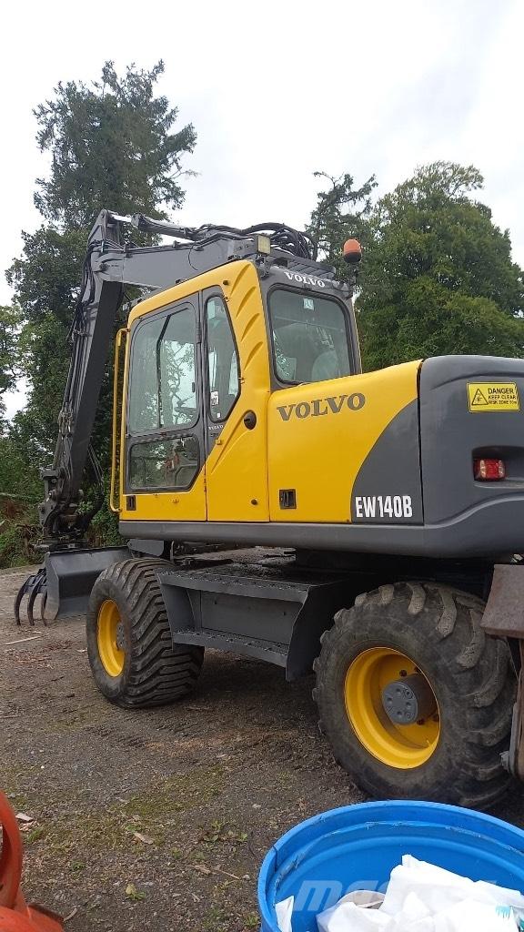 Volvo EW 140 B 轮式挖掘机