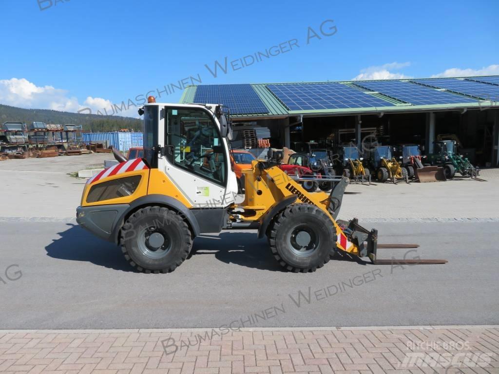 Liebherr L506C 轮式装载机