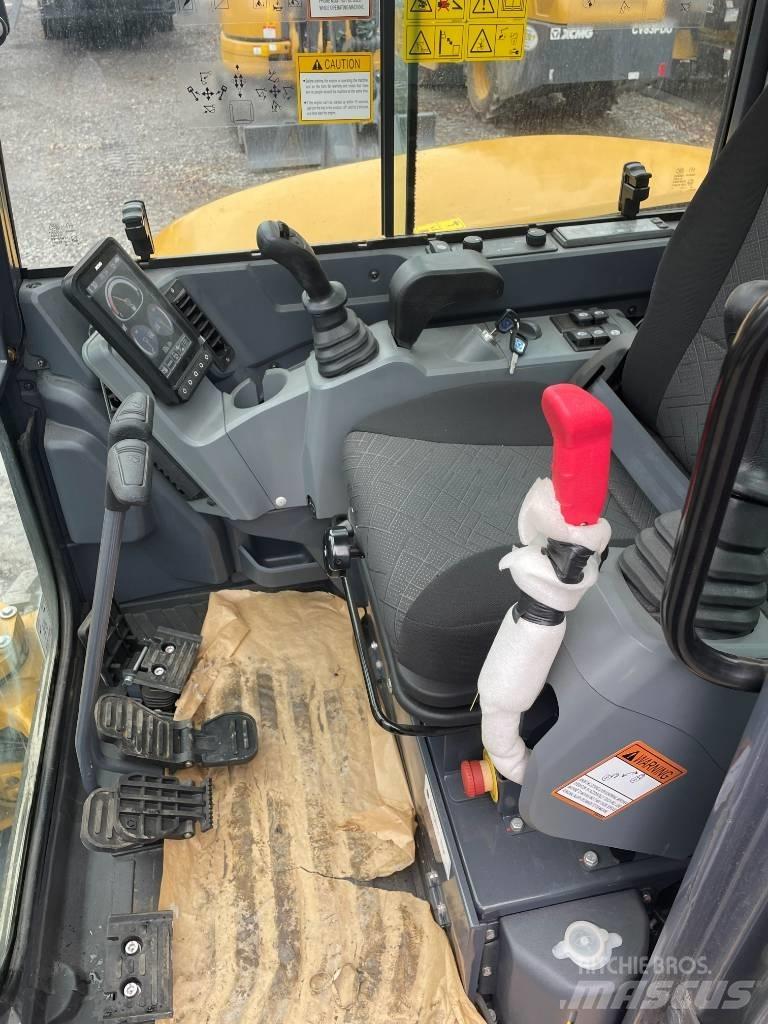 XCMG XE 55 U 小型挖掘机