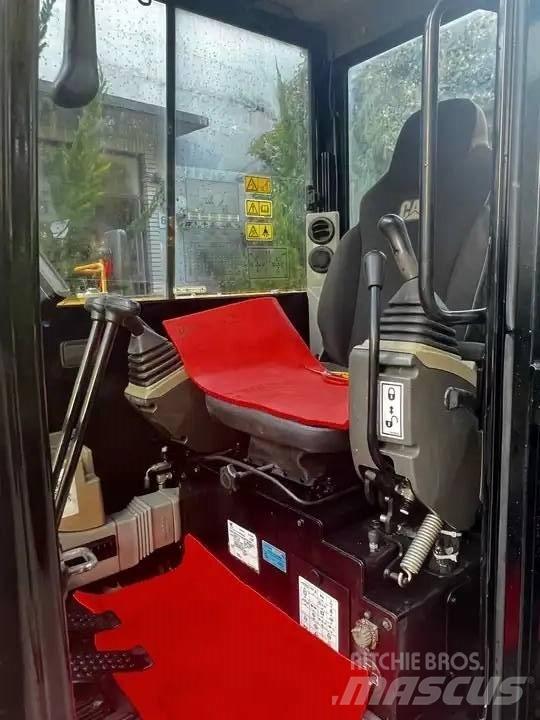 CAT 306E2 履带挖掘机