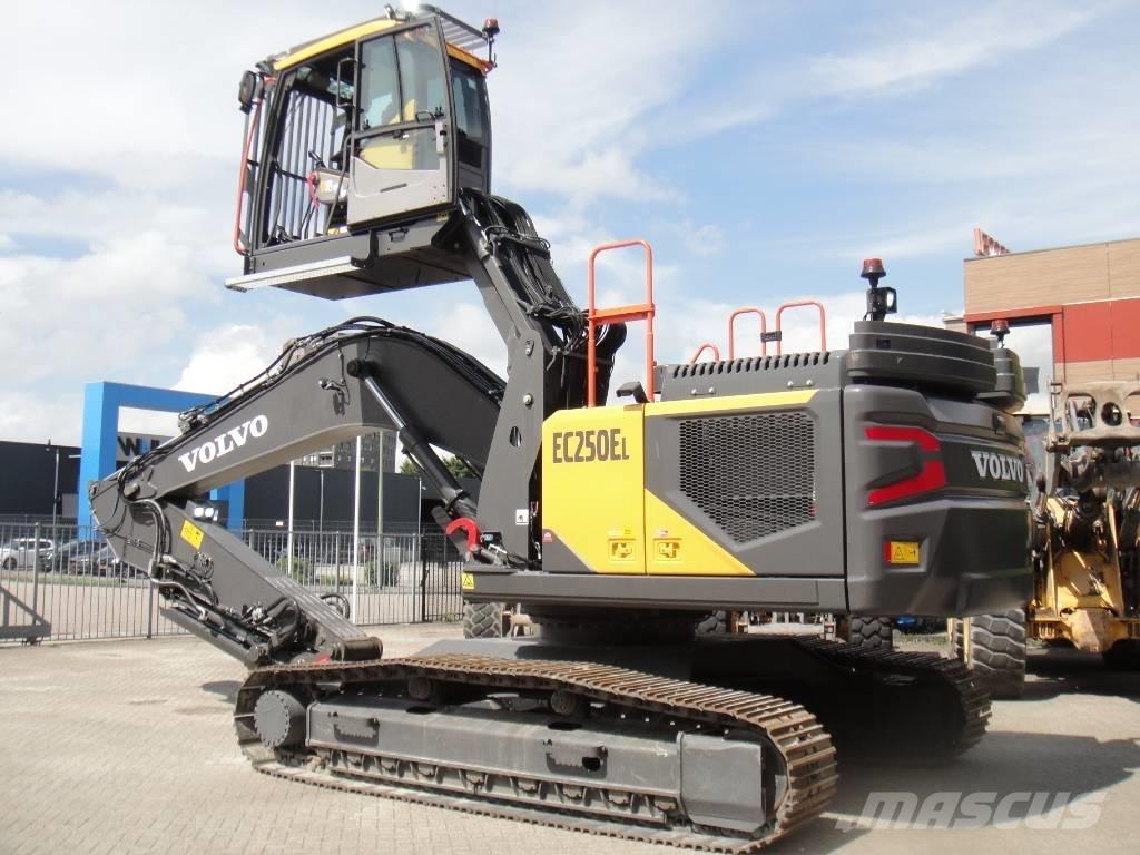 Volvo EC 250 EL 履带挖掘机