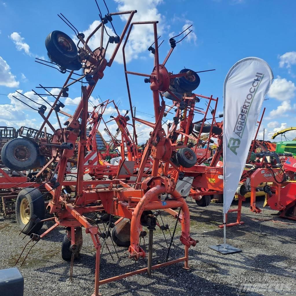 Kuhn GF 6301 M H 犁耙和摊草机