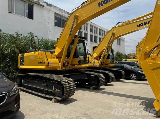 Komatsu PC 220-8 履带挖掘机